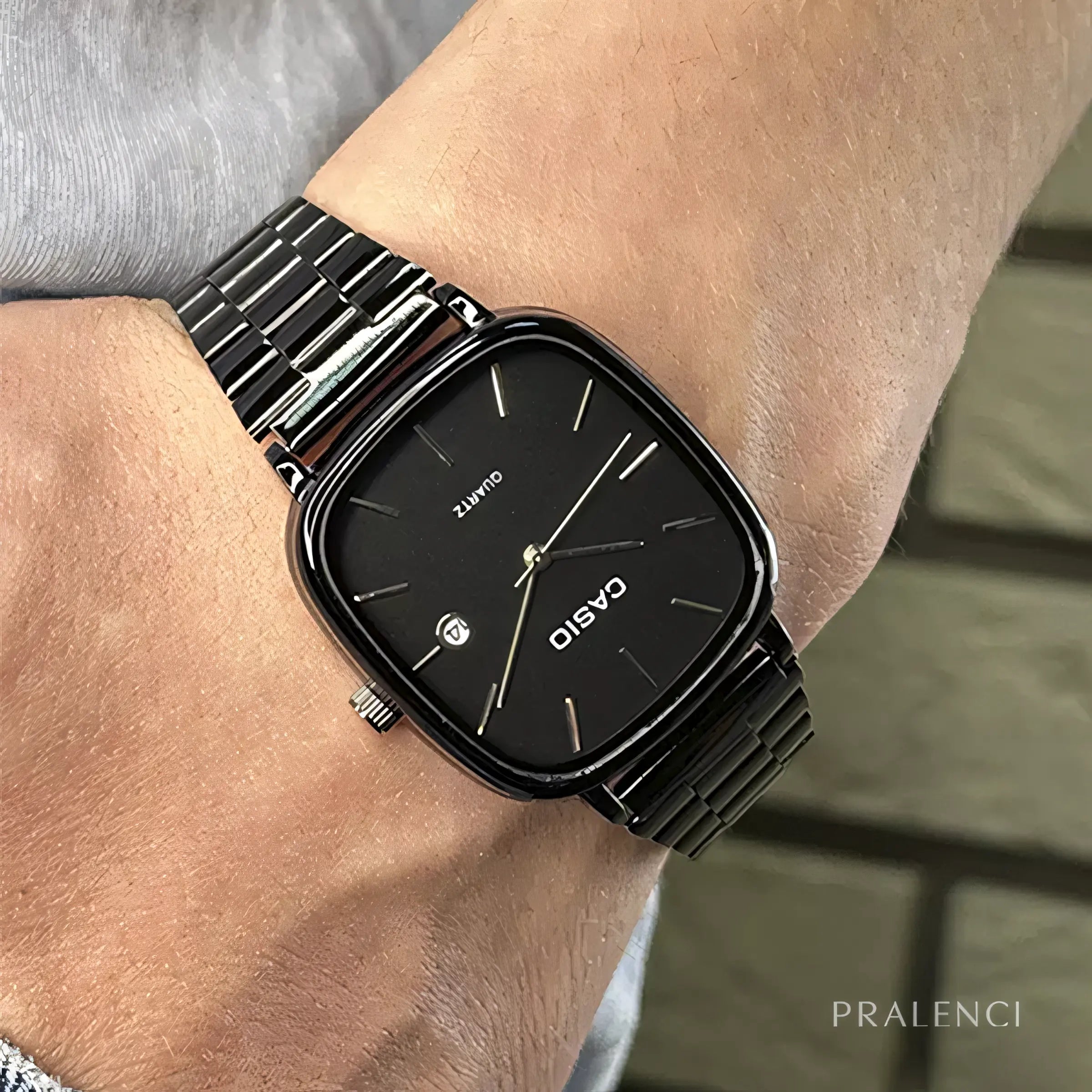 C A S I O  LUXURIOUS WATCH + FREE DELIVERY