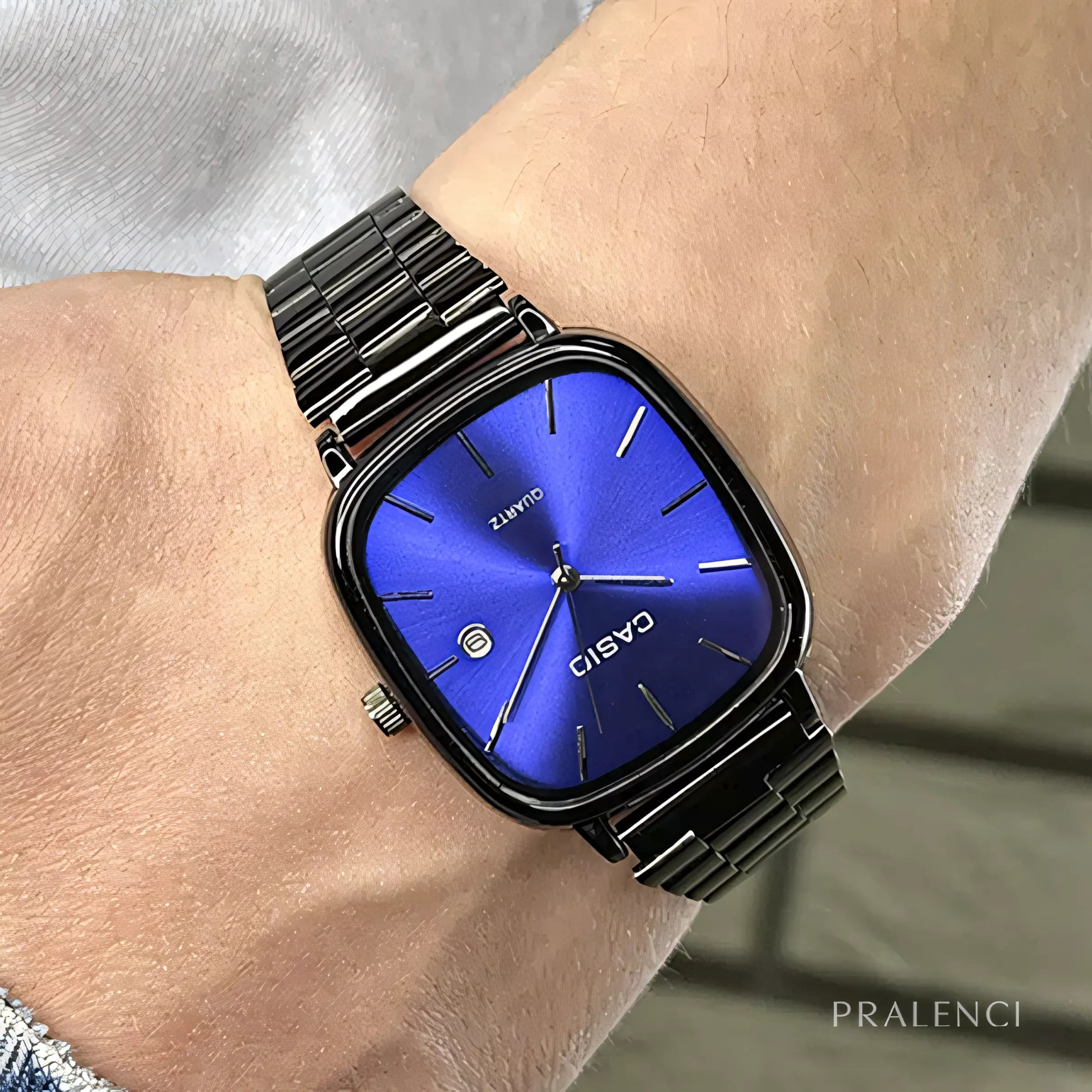 C A S I O  LUXURIOUS WATCH + FREE DELIVERY