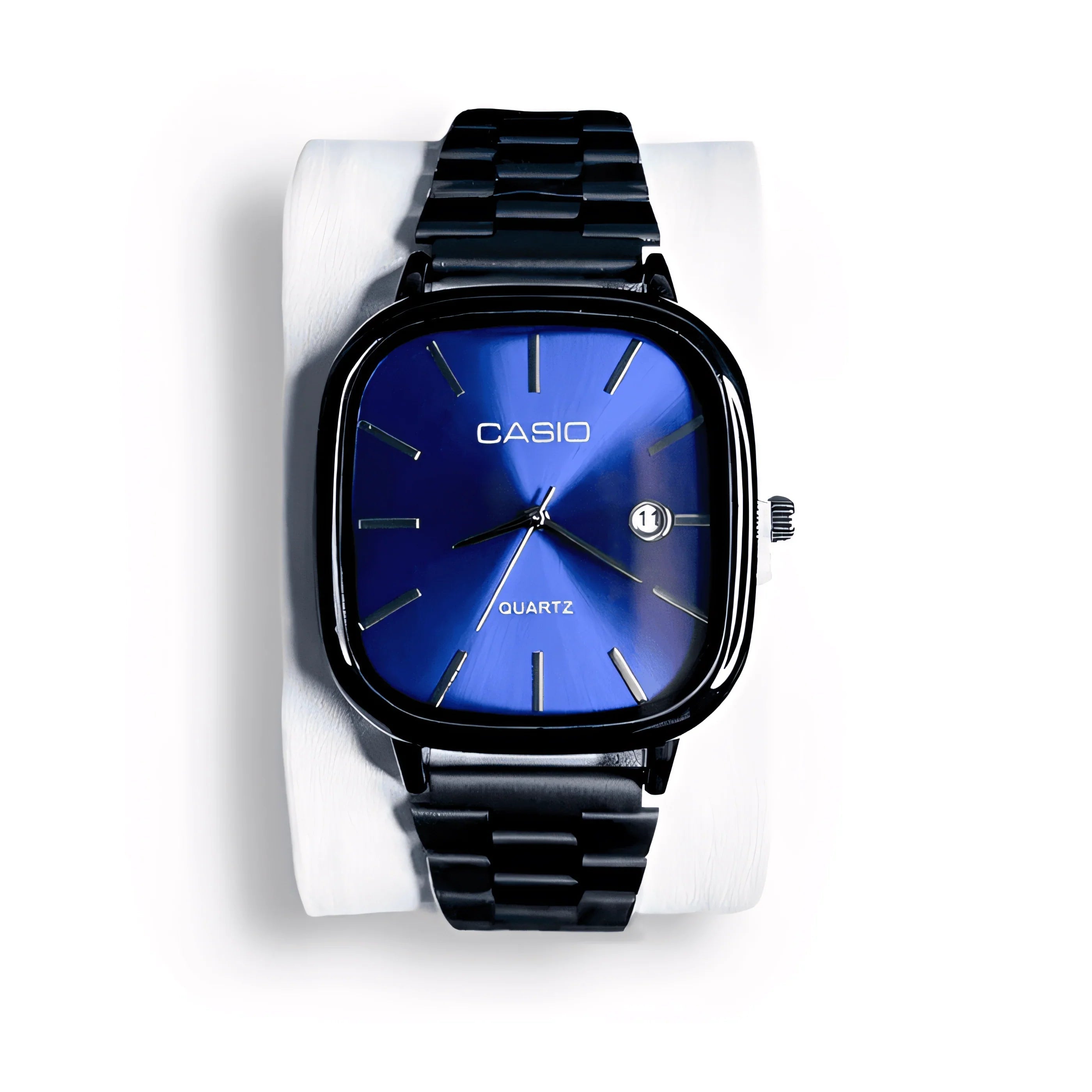 C A S I O  LUXURIOUS WATCH + FREE DELIVERY